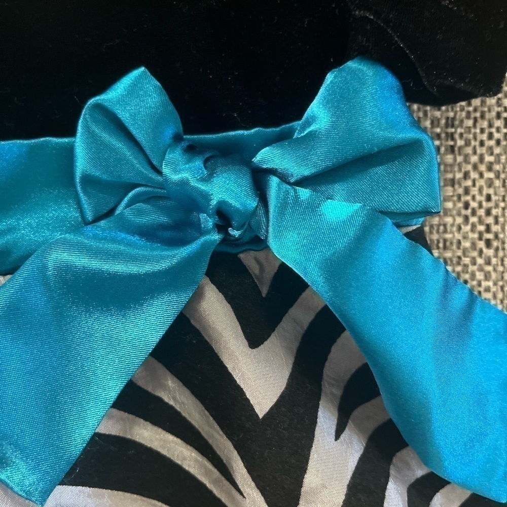 Velvet BABY DRESS - Picture 4 of 7